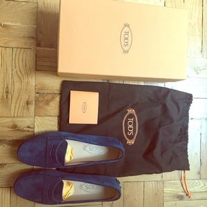TODS Gommino Driving Shoes in Suede size 38
